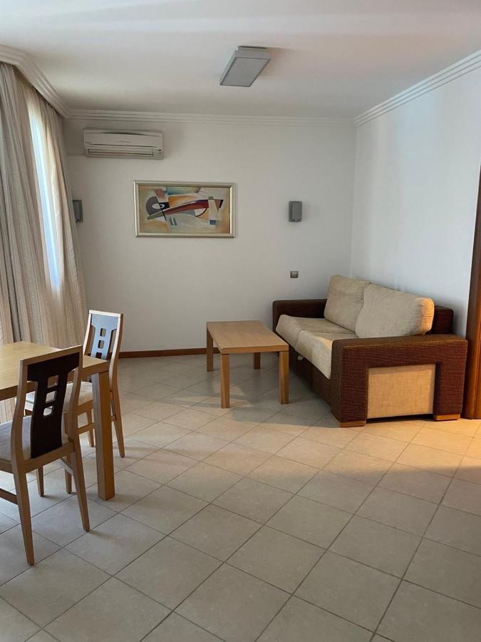Private Apartments In Emerald Равда Екстер'єр фото
