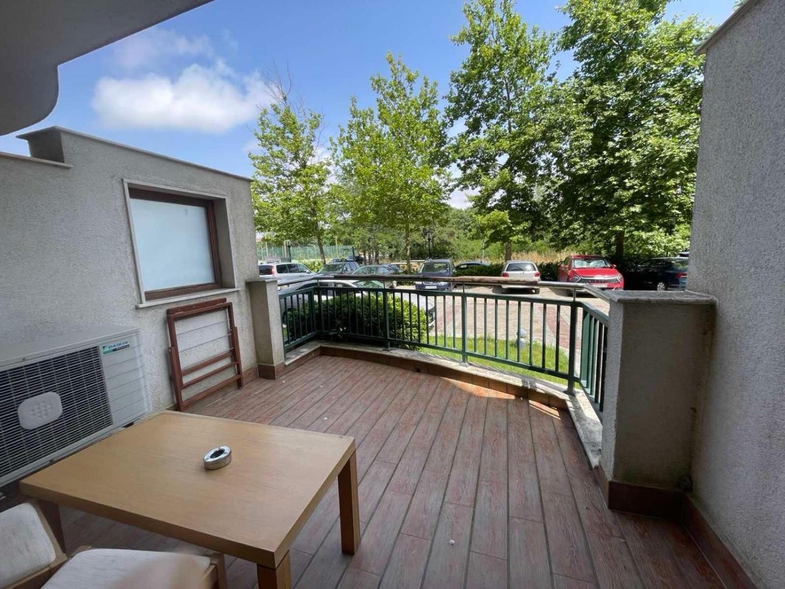 Private Apartments In Emerald Равда Екстер'єр фото