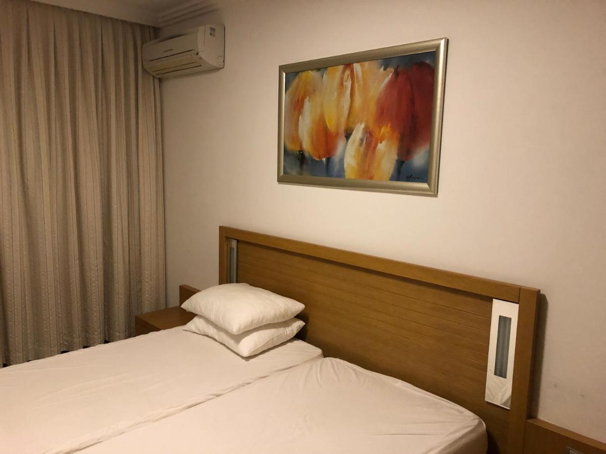 Private Apartments In Emerald Равда Екстер'єр фото