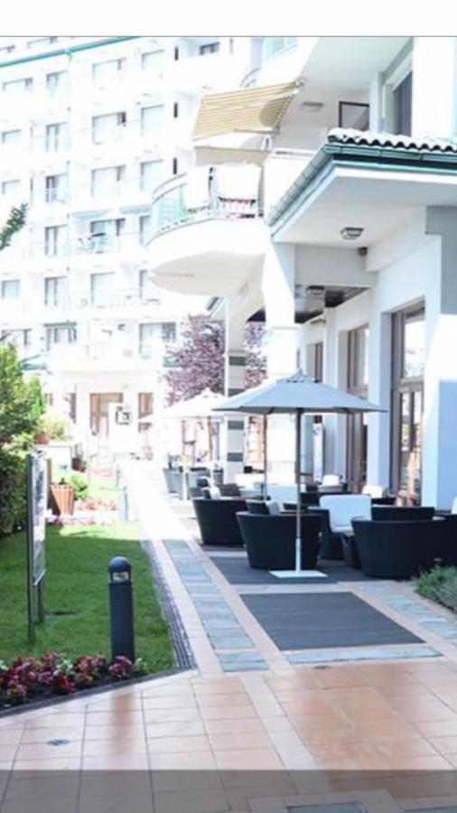 Private Apartments In Emerald Равда Екстер'єр фото